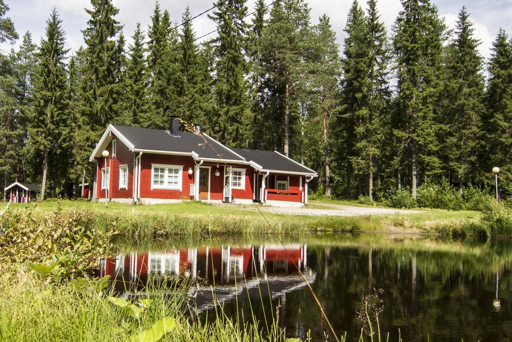 Lomaperkkioe Cottages Kajaani Exterior photo